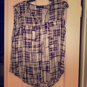 Great pattern shirt - Apt 9